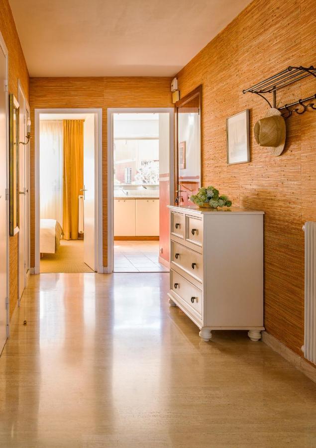 Ferienwohnung Les Oliviers Ueber Den Daechern Von Ruhig Sonnig Meerblick Pool Tiefgarage Parkplatz Apartment Nizza